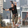 Damian Czermak na highline w centrum Warszawy